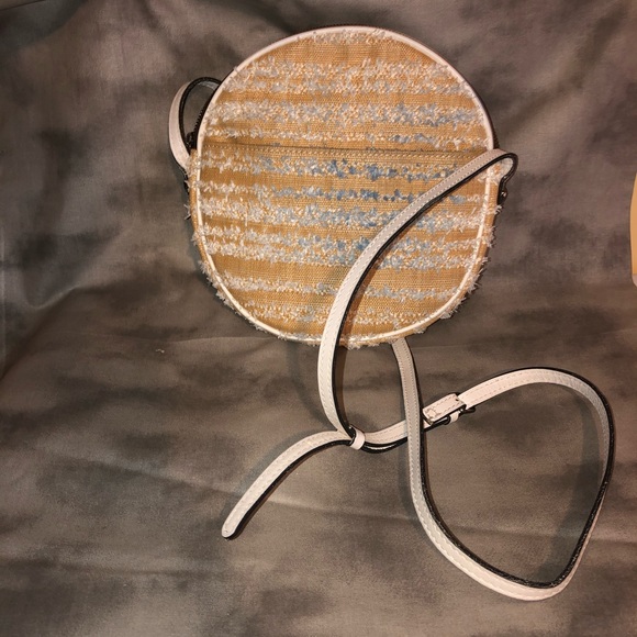 Patricia Nash Cross Body Bag - Picture 5 of 5